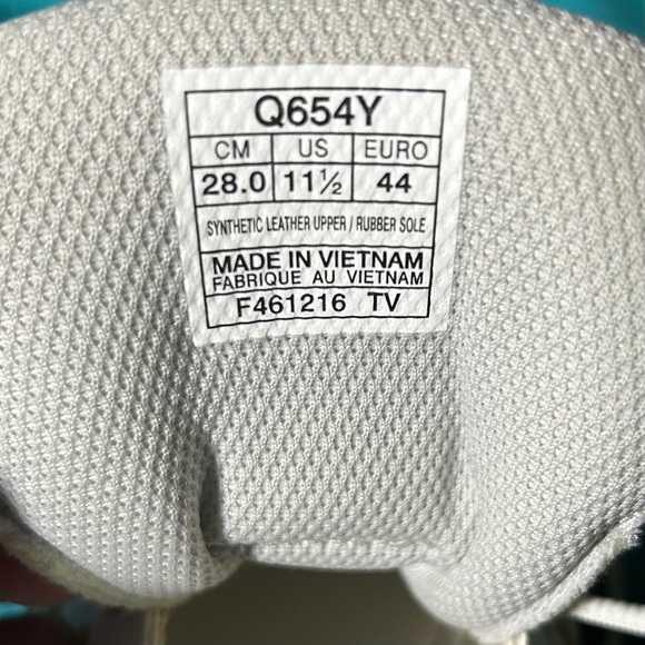 Cheer White & Silver Adult Cheerleading Shoes. Size 11.5 - Picture 3 of 9